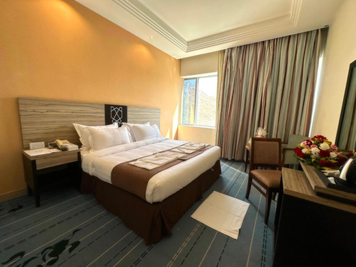 فندق الروضة Hotell Mekka Exteriör bild