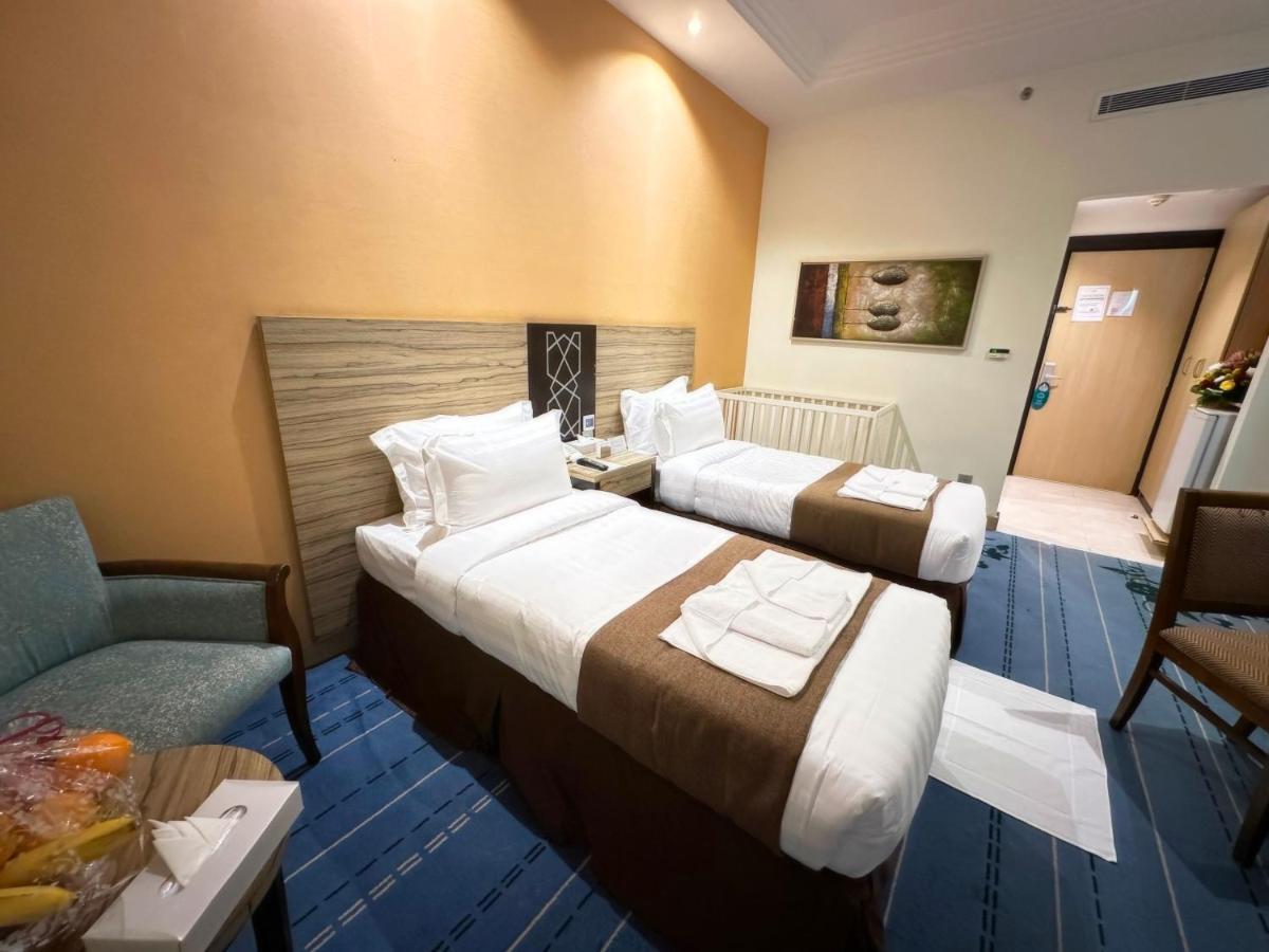 فندق الروضة Hotell Mekka Exteriör bild