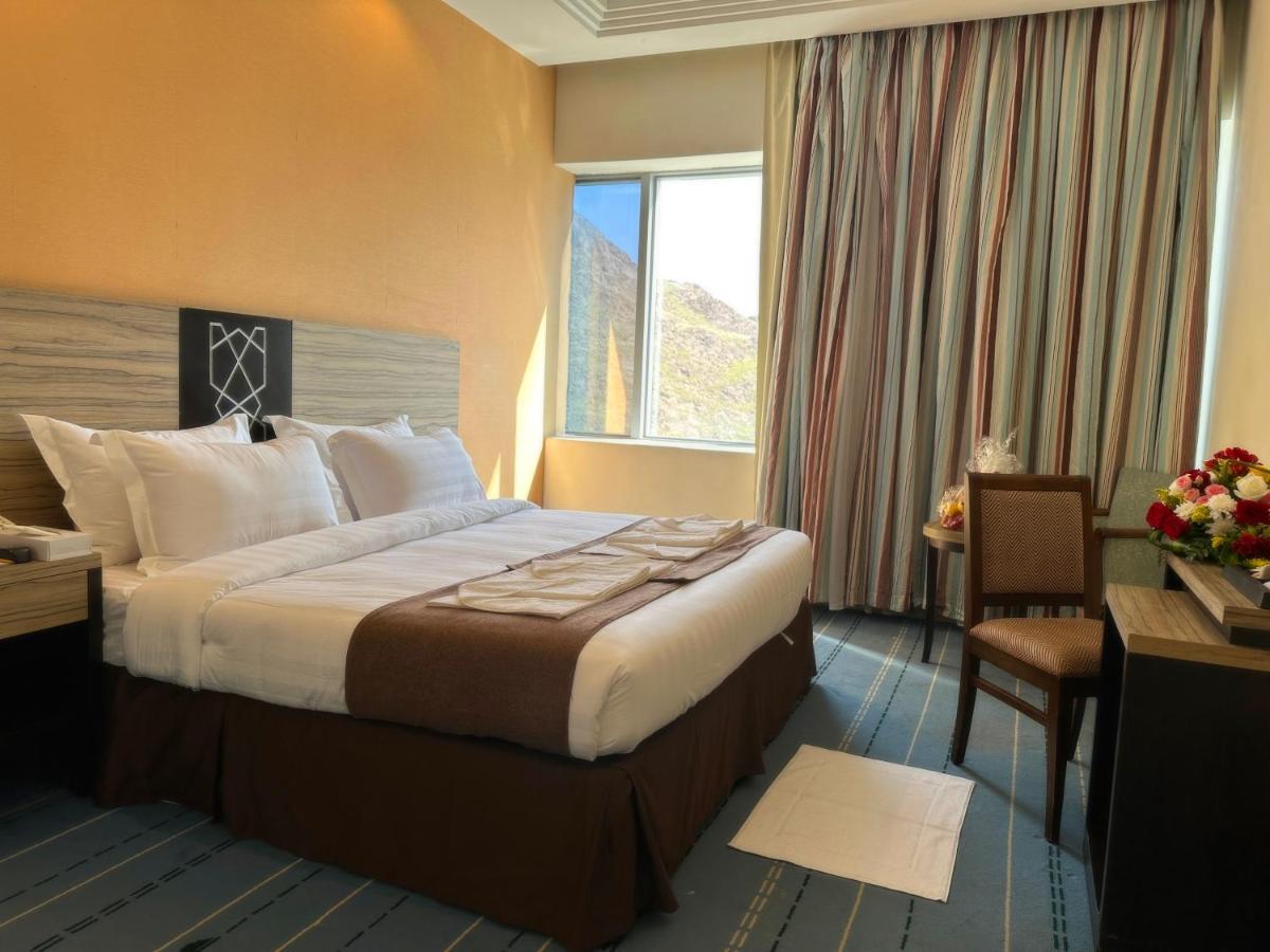 فندق الروضة Hotell Mekka Exteriör bild