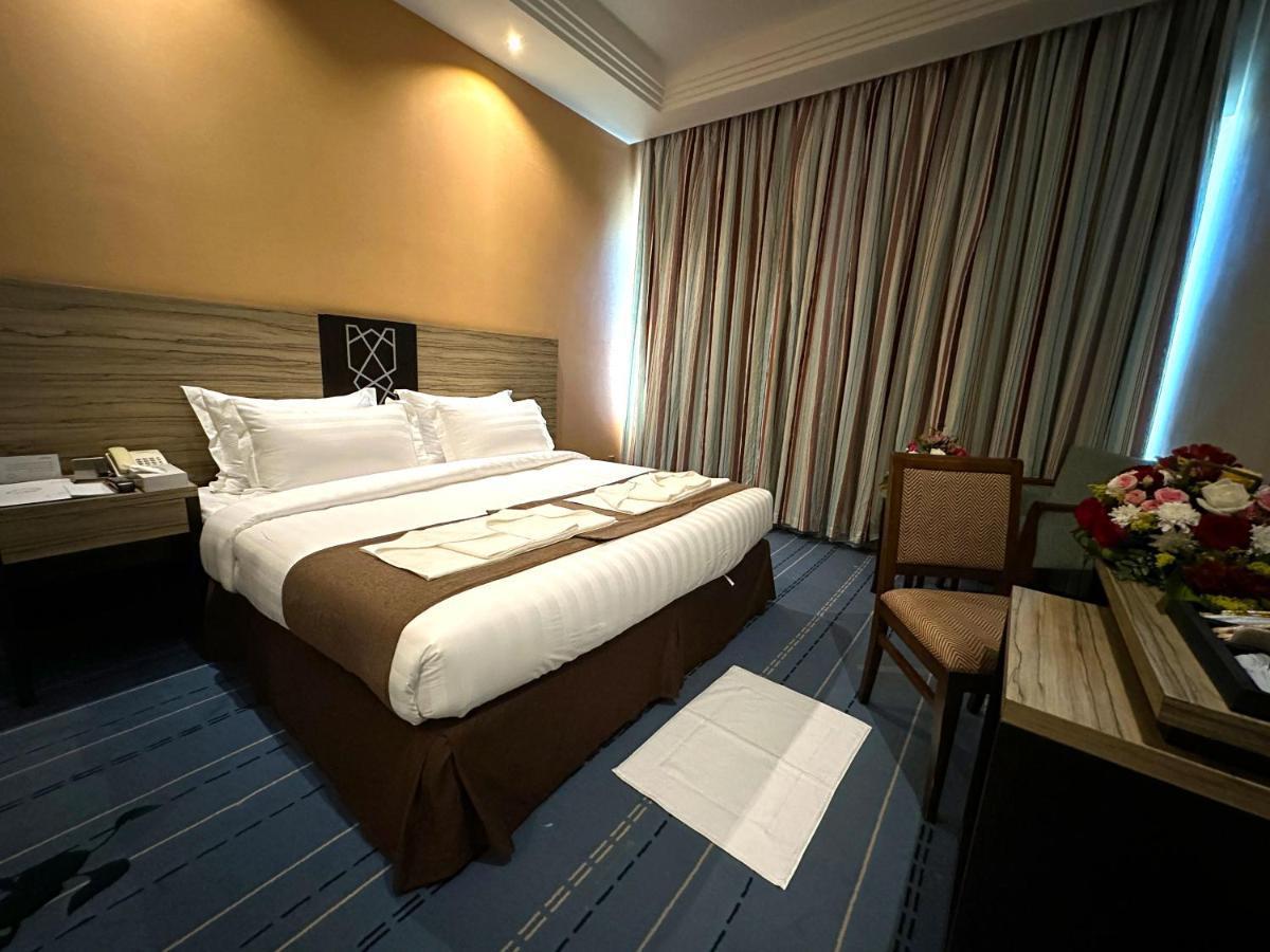 فندق الروضة Hotell Mekka Exteriör bild