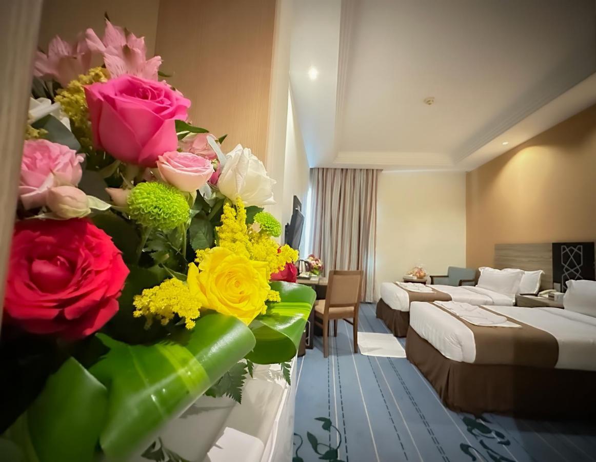 فندق الروضة Hotell Mekka Exteriör bild